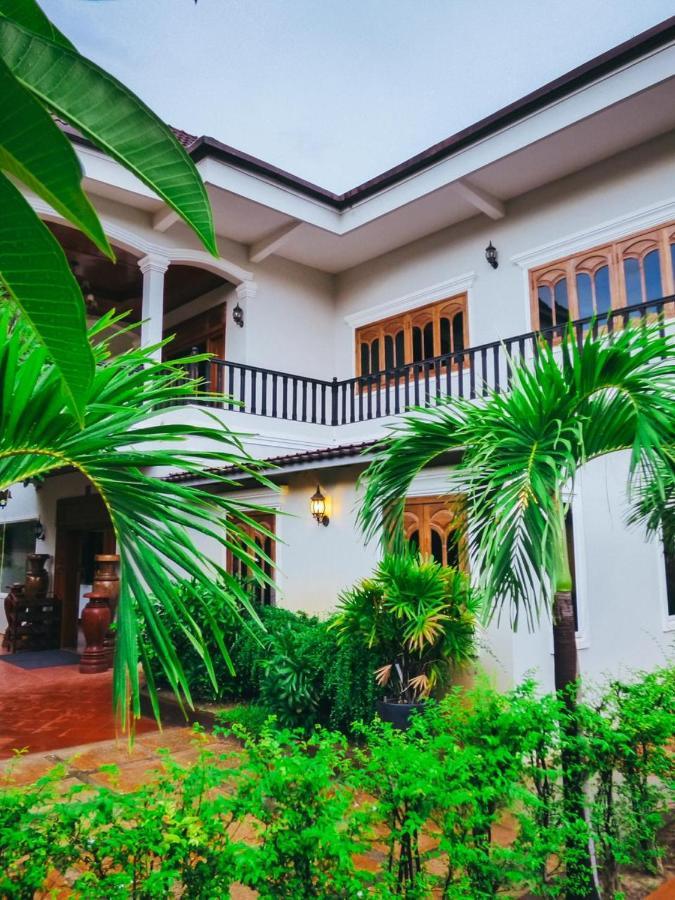 Isirafu Boutique Hotel Sziemreap Kültér fotó